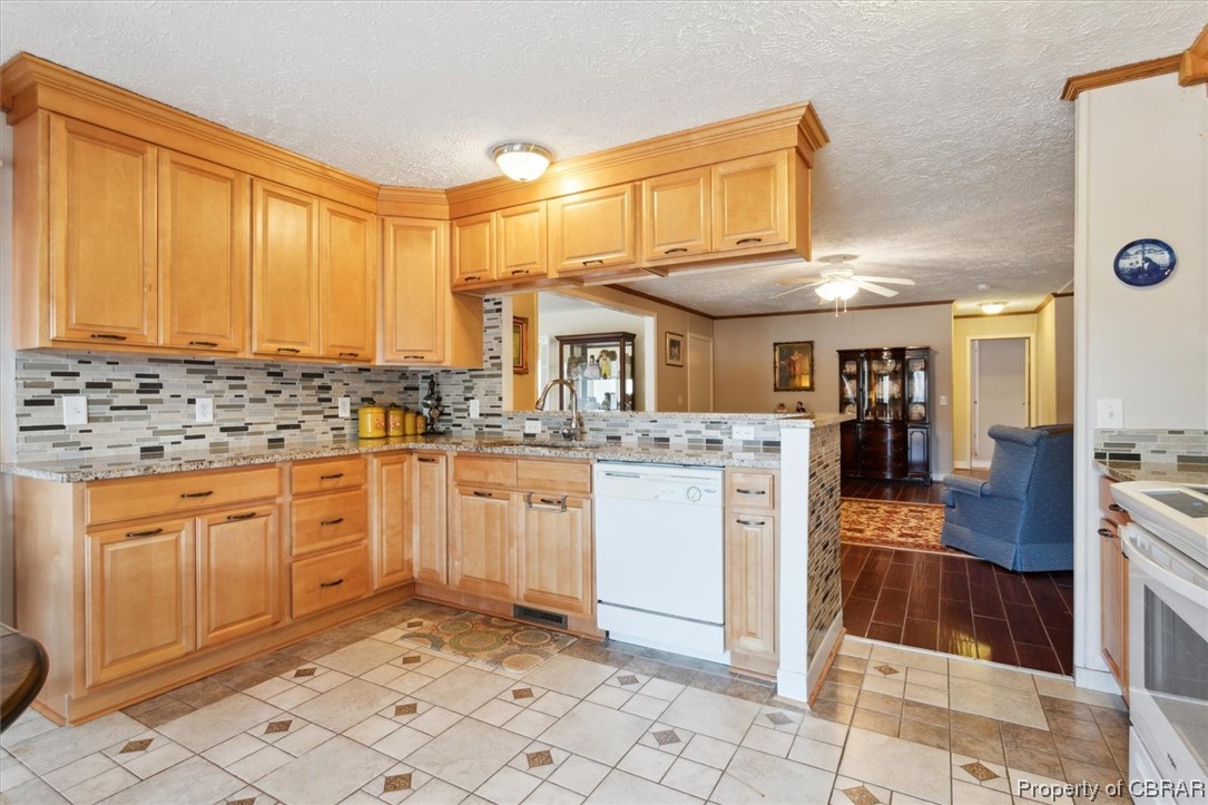 1256 Kates Neck Road Topping, VA 23169 - Photo 14 of 42 Gallery Image 14