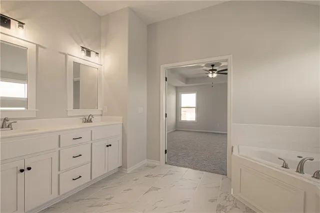 $529,900 | 8973 Northeast 99th Street, Kansas City, MO 64157