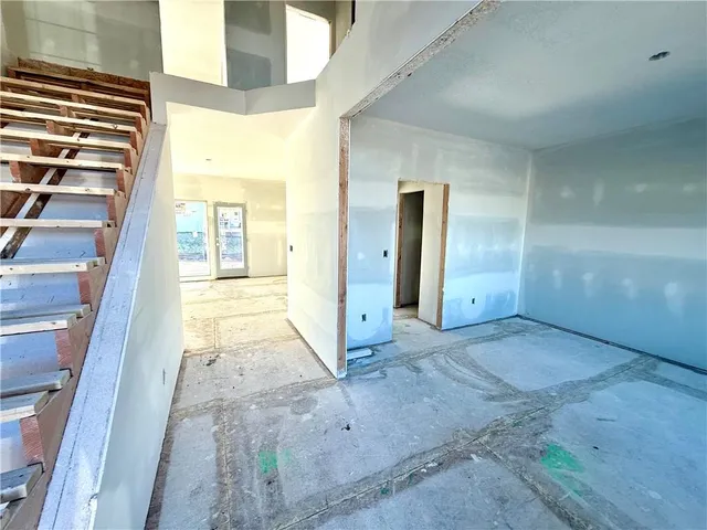 $529,900 | 8973 Northeast 99th Street, Kansas City, MO 64157