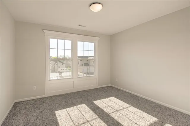 $529,900 | 8973 Northeast 99th Street, Kansas City, MO 64157