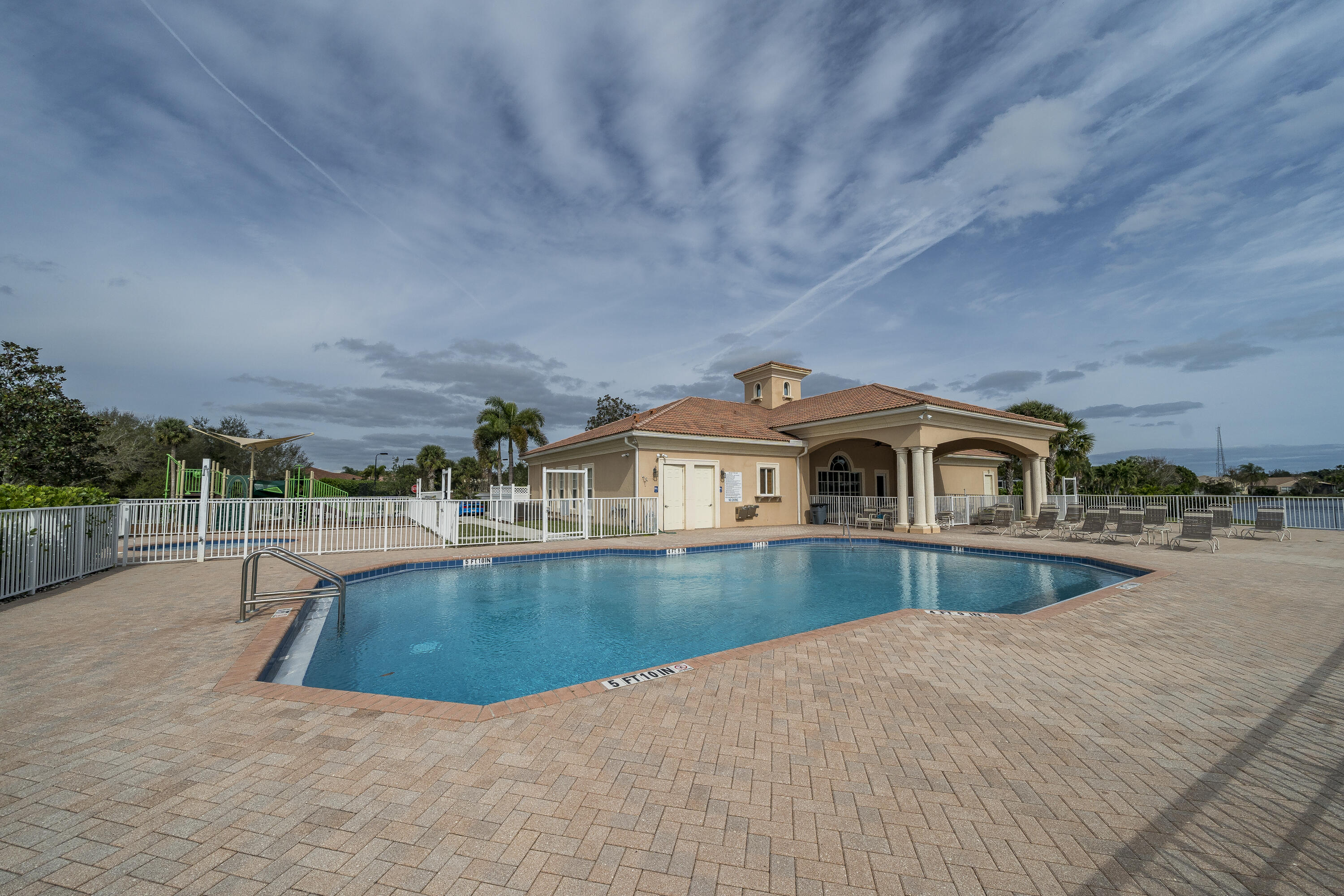1581 Southeast Conference Circle Stuart, FL 34997 - Photo 37 of 52 carl-48