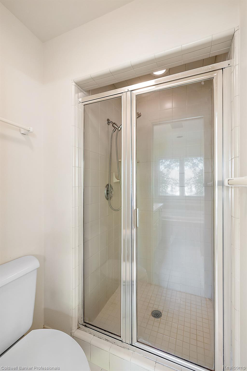 276 East Gunn Road Rochester, MI 48306 - Photo 37 of 53 Gallery Image 37