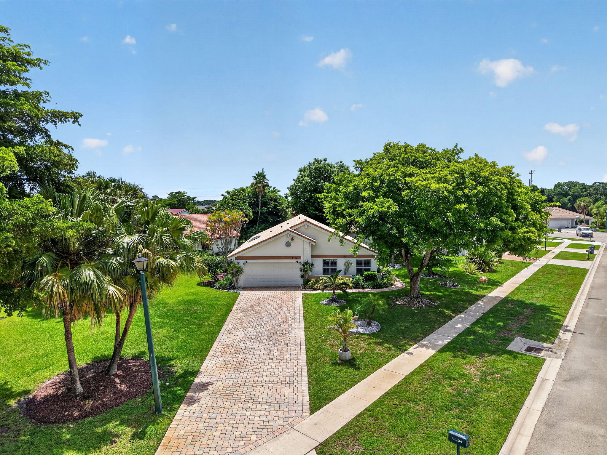 11134 Highland Circle Boca Raton, FL 33428 - Photo 34 of 88 38-web-or-mls-DJI_20260706122613_0351_D