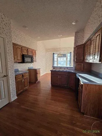 $340,000 | 1204 North Elm Street, Louisburg, KS 66053