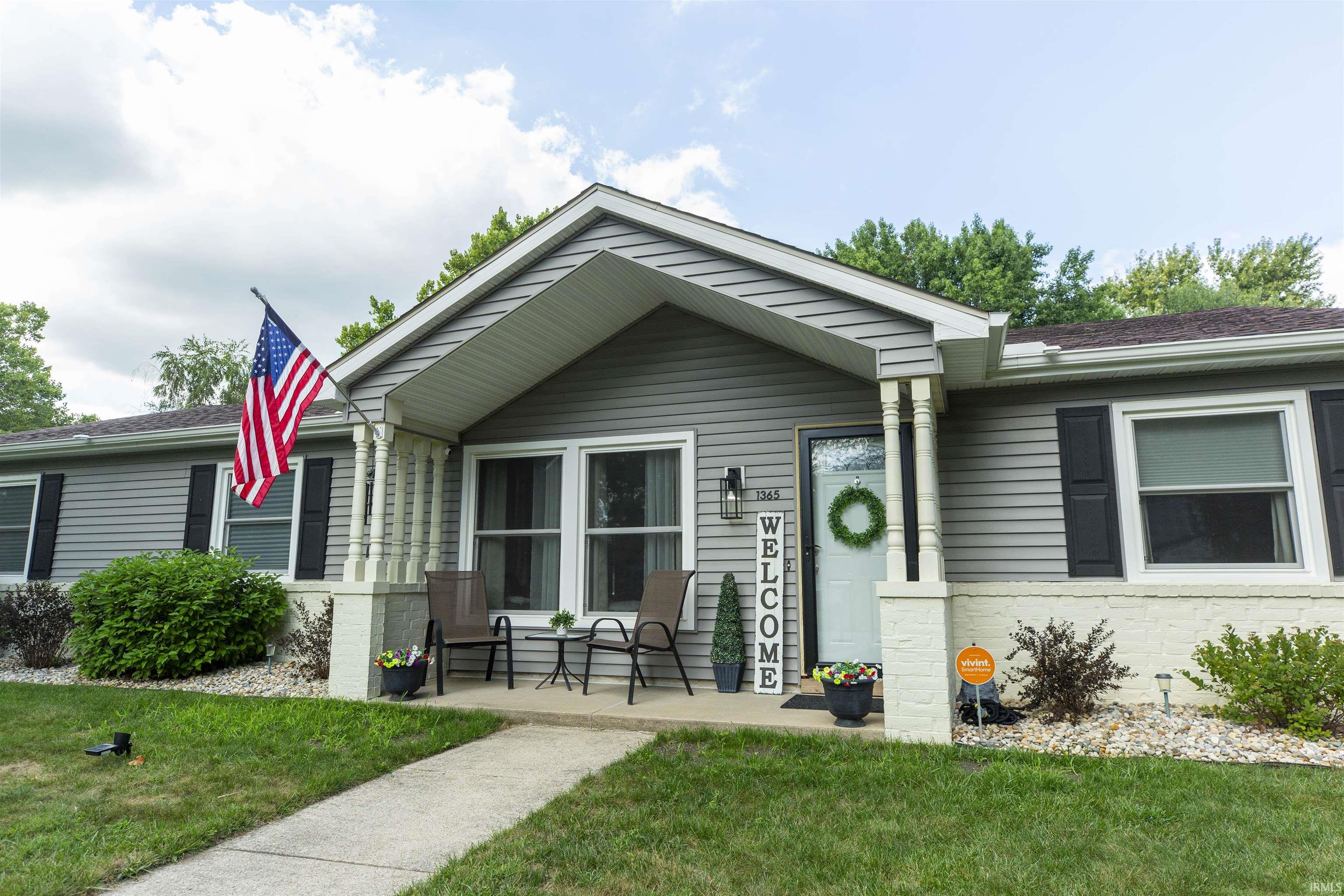 1365 Riding Mall South Bend, IN 46614 - Photo 3 of 34 Gallery Image 3