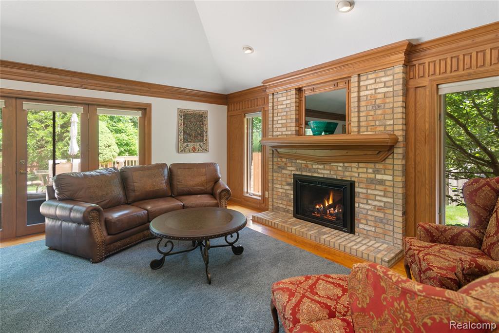 1484 Kings Pointe Road Grand Blanc, MI 48439 - Photo 12 of 48 Gallery Image 12