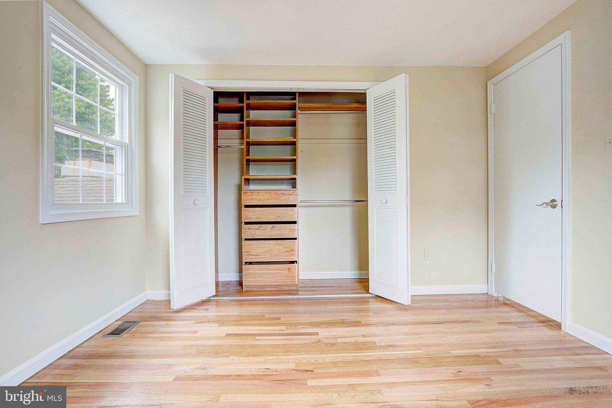 3301 Beret Lane Silver Spring, MD 20906 - Photo 28 of 39 4th Bedroom