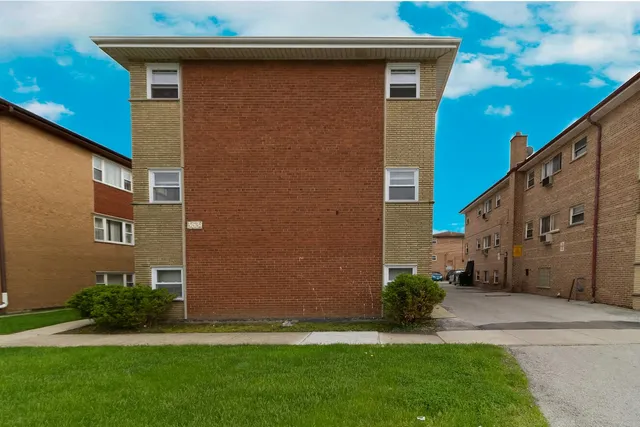 $600,000 | 3631 147th Street, Midlothian, IL 60445