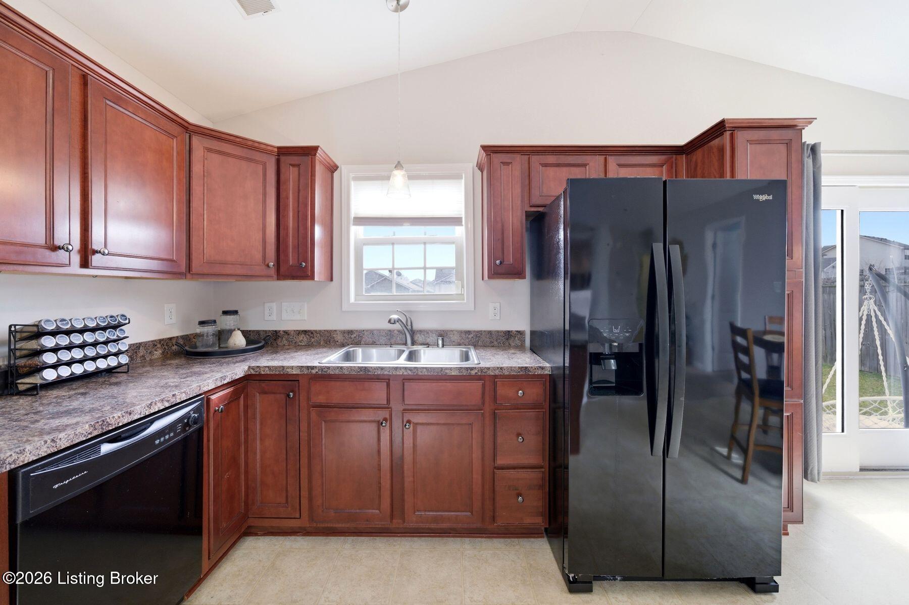 1885 Millbank Road Lexington, KY 40511 - Photo 23 of 63 photo_online_022