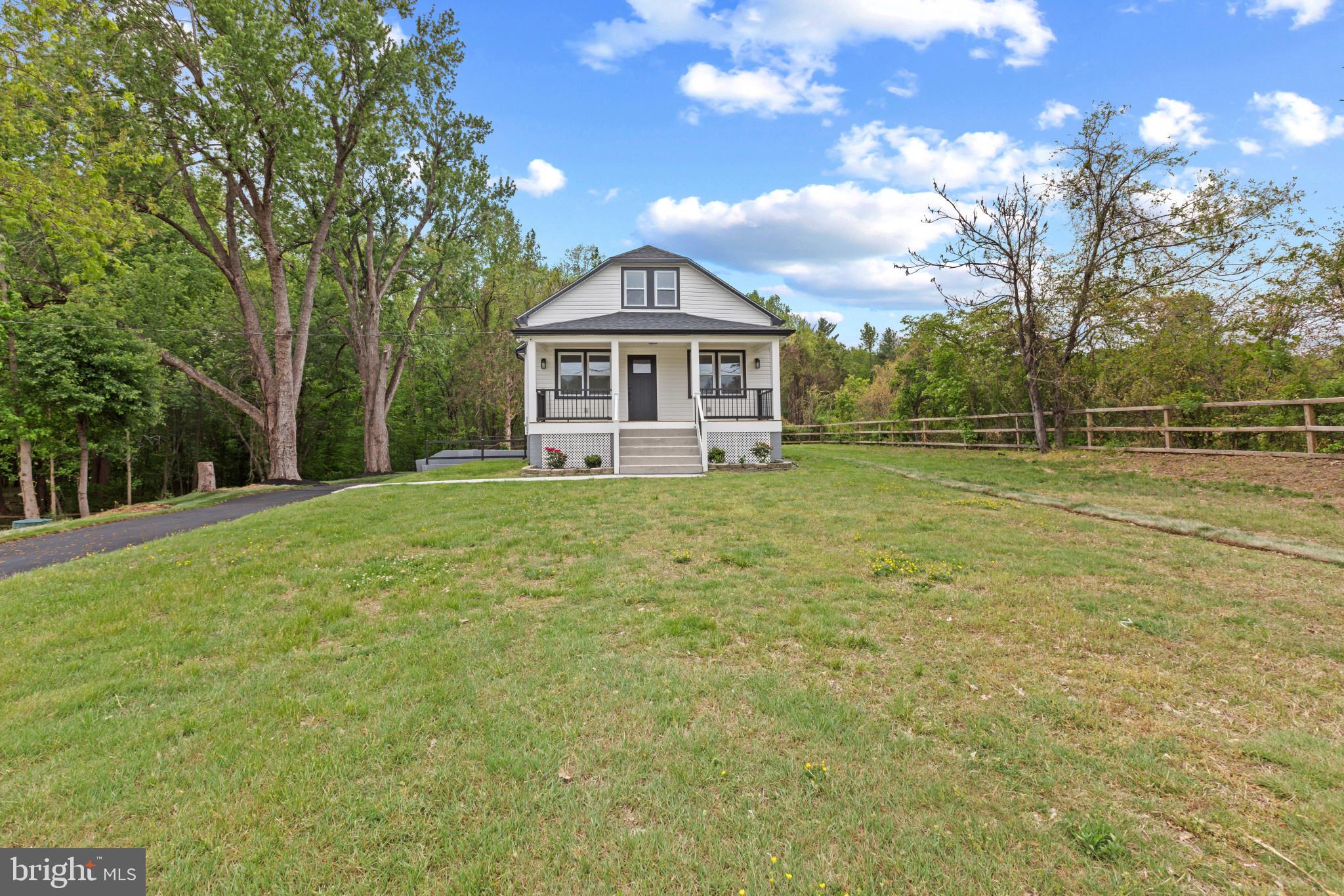 7815 Croom Road Upper Marlboro, MD 20772 - Photo 2 of 42