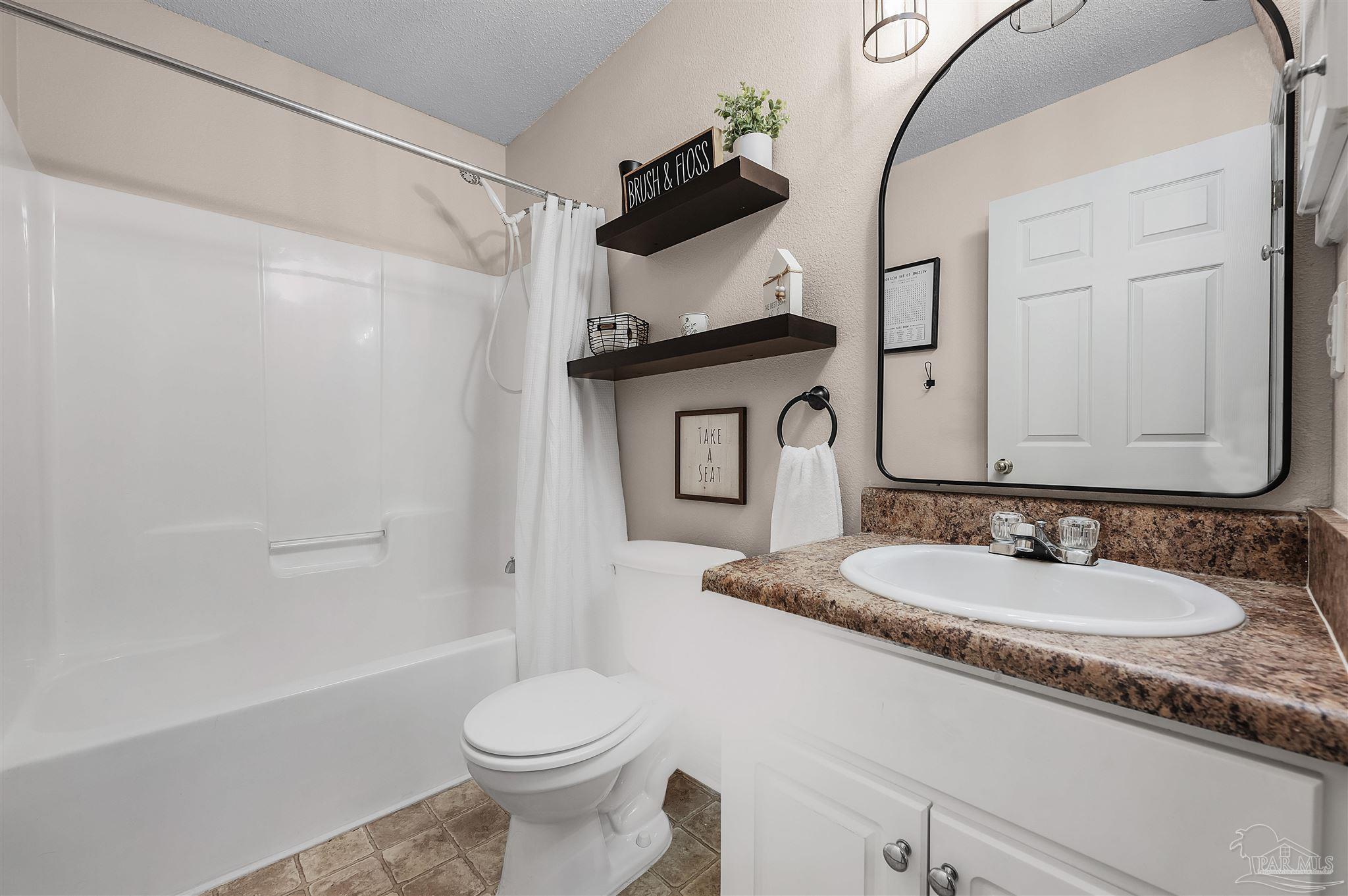 6614 Da Lisa Road Milton, FL 32583 - Photo 12 of 29 Gallery Image 12