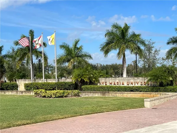 a view of a park
