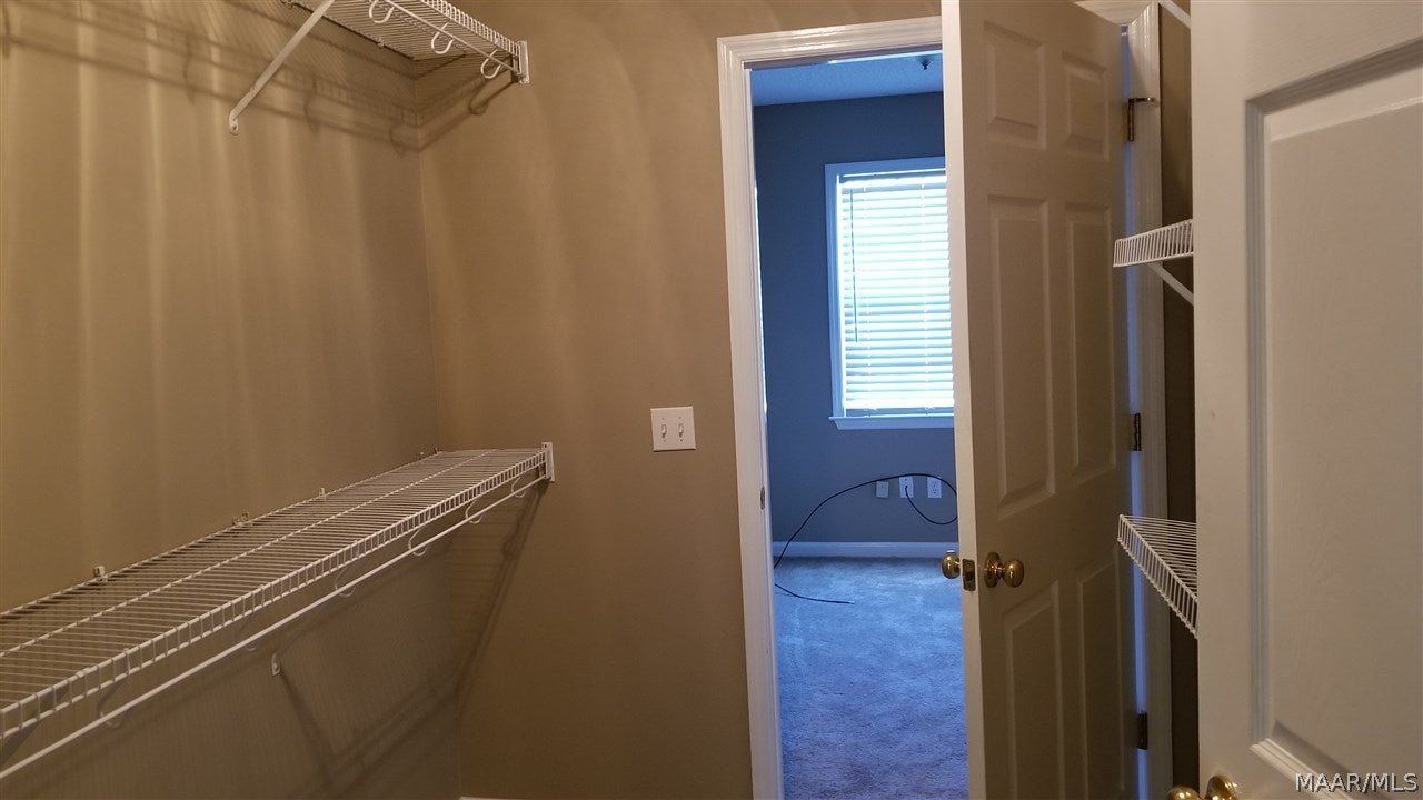233 Eagle Bend Road Enterprise, AL 36330 - Photo 20 of 33 WALK IN CLOSET