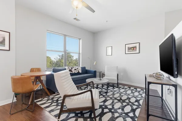 $285,000 | 1700 Belcourt Avenue, Unit 303, Nashville, TN 37212