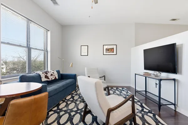 $285,000 | 1700 Belcourt Avenue, Unit 303, Nashville, TN 37212