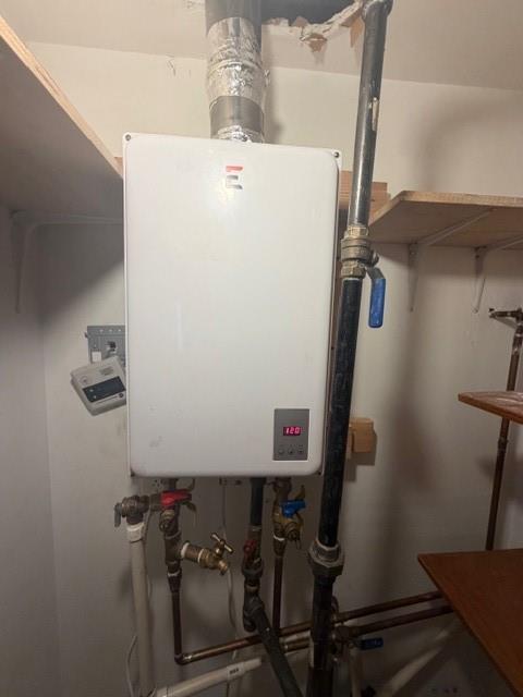 2467 Brook Ledge Road, Unit 23B Bridgeville, PA 15017 - Photo 18 of 21