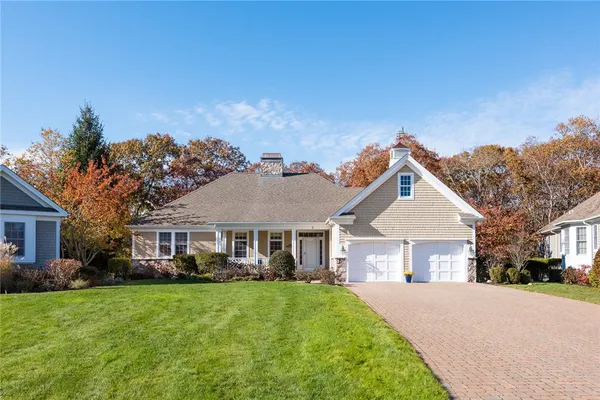 $1,715,000 | 8 Kettle Cl, Westerly, RI 02891