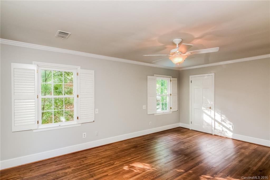 5951 Gate Post Road Charlotte, NC 28211 - Photo 13 of 21 Gallery Image 13