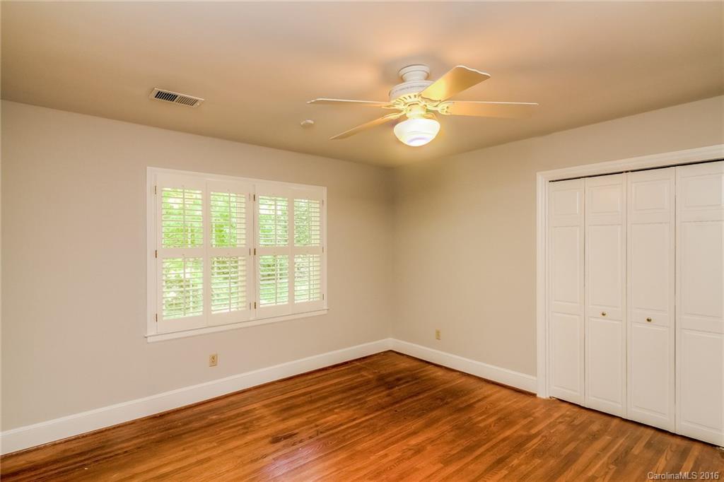 5951 Gate Post Road Charlotte, NC 28211 - Photo 16 of 21 Gallery Image 16