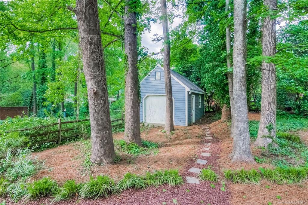 5951 Gate Post Road Charlotte, NC 28211 - Photo 20 of 21 Gallery Image 20