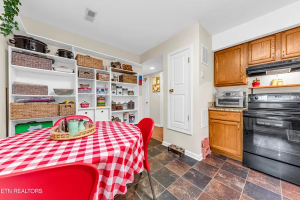 $215,000 | 3205 Quiet Way, Knoxville, TN 37918