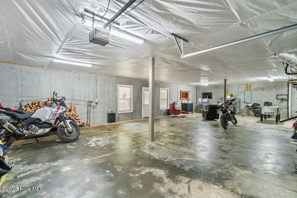 2197 Die Bend Road Murphy, NC 28906 - Photo 36 of 38 DB GARAGE INSIDE 2