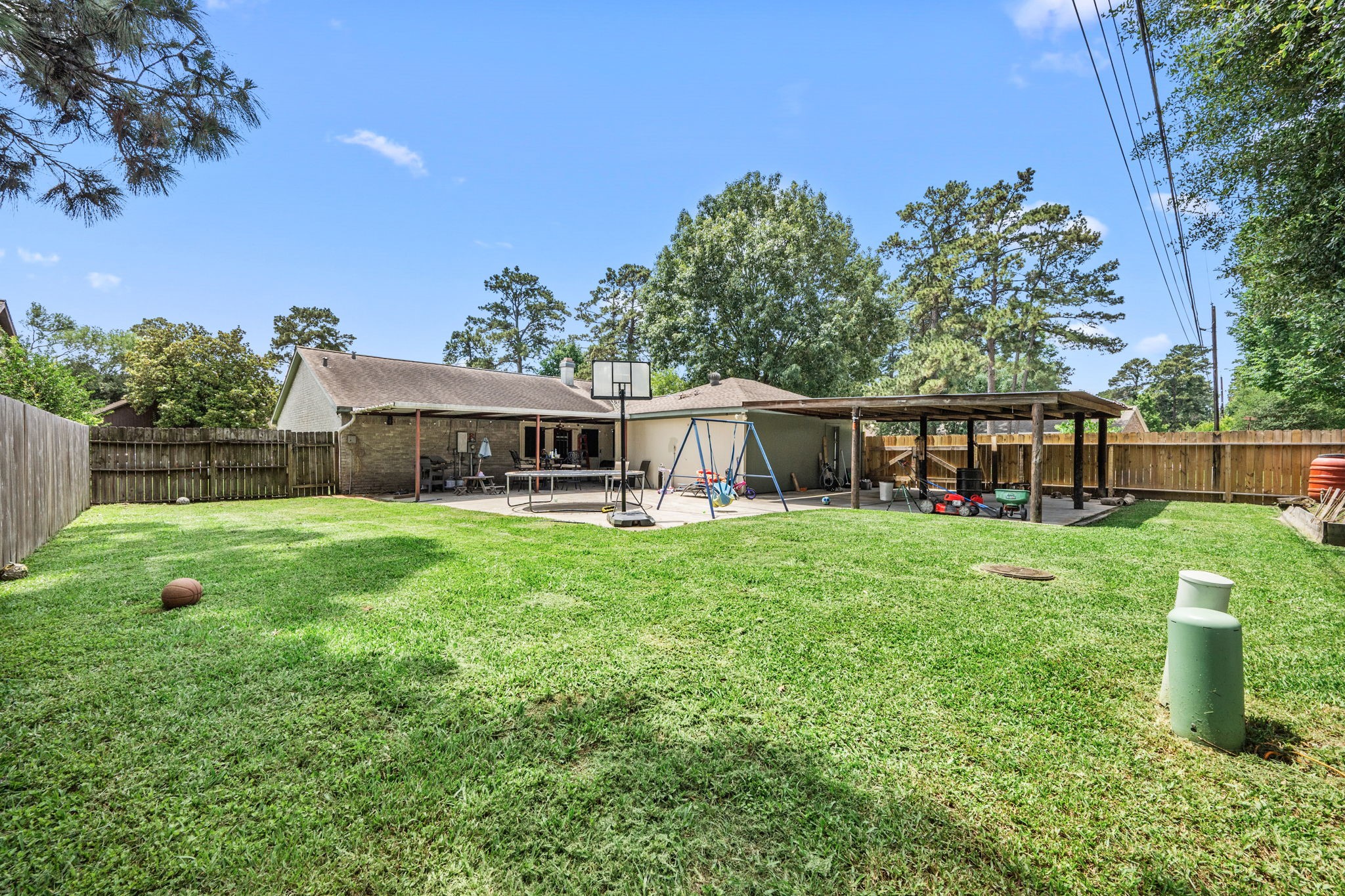 2415 Whispering Springs Drive Spring, TX 77373 - Photo 3 of 28