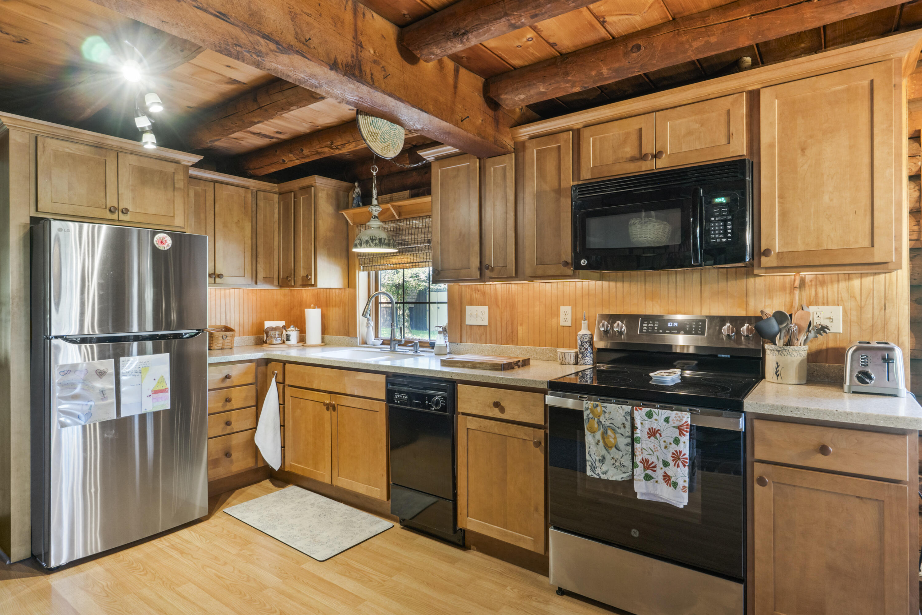 24 Knights Pond Road North Berwick, ME 03906 - Photo 12 of 79 photos_high_resolution_24_Knights_Pond_R