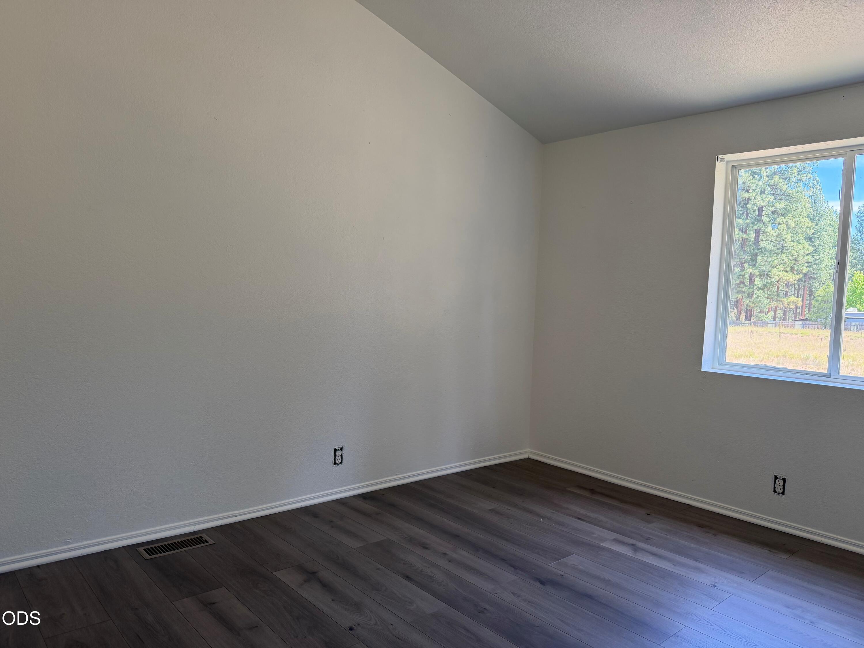 4000 Round Lake Road, Unit SPC 4 Klamath Falls, OR 97601 - Photo 30 of 36