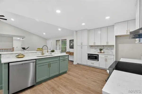 $1,200,000 | 519 Whippoorwill View Drive, Wright City, MO 63390