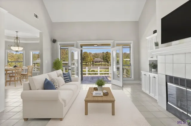 $465,000 | 13538 Bayou Terrace Drive, St. Amant, LA 70774