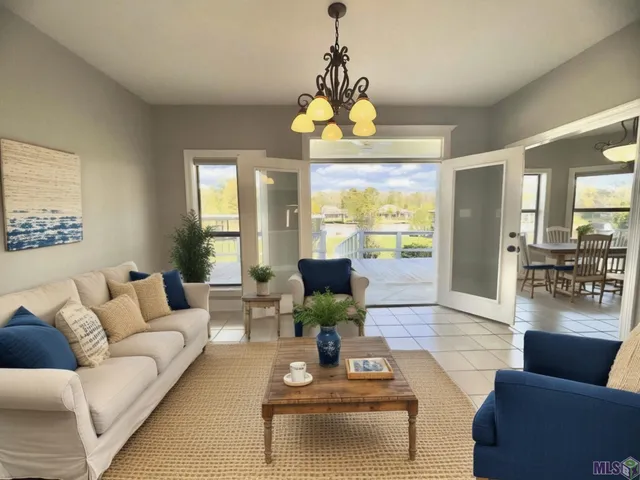 $465,000 | 13538 Bayou Terrace Drive, St. Amant, LA 70774