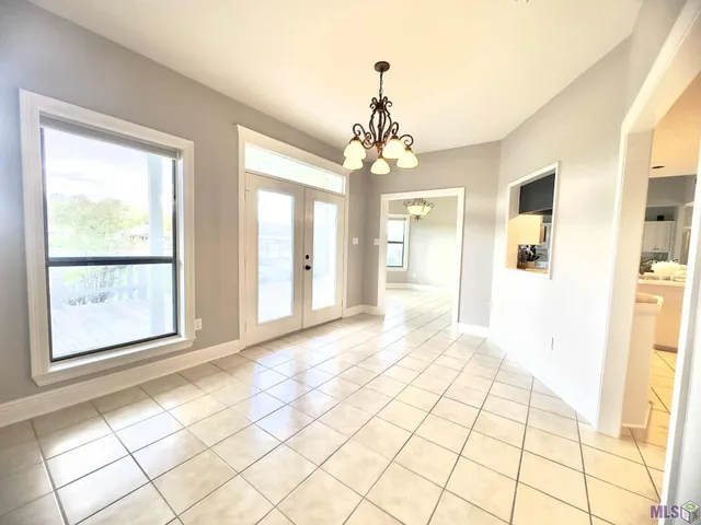 $465,000 | 13538 Bayou Terrace Drive, St. Amant, LA 70774