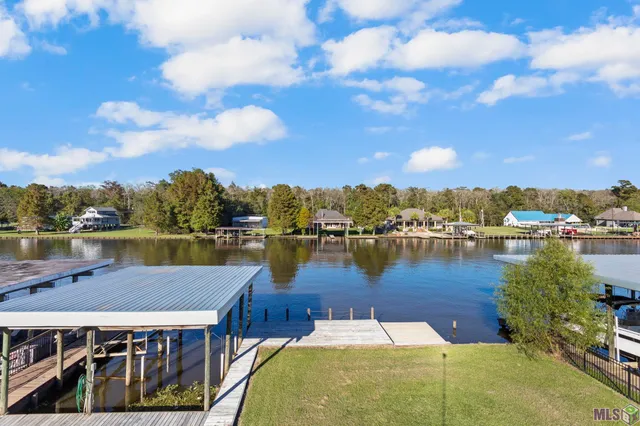 $465,000 | 13538 Bayou Terrace Drive, St. Amant, LA 70774