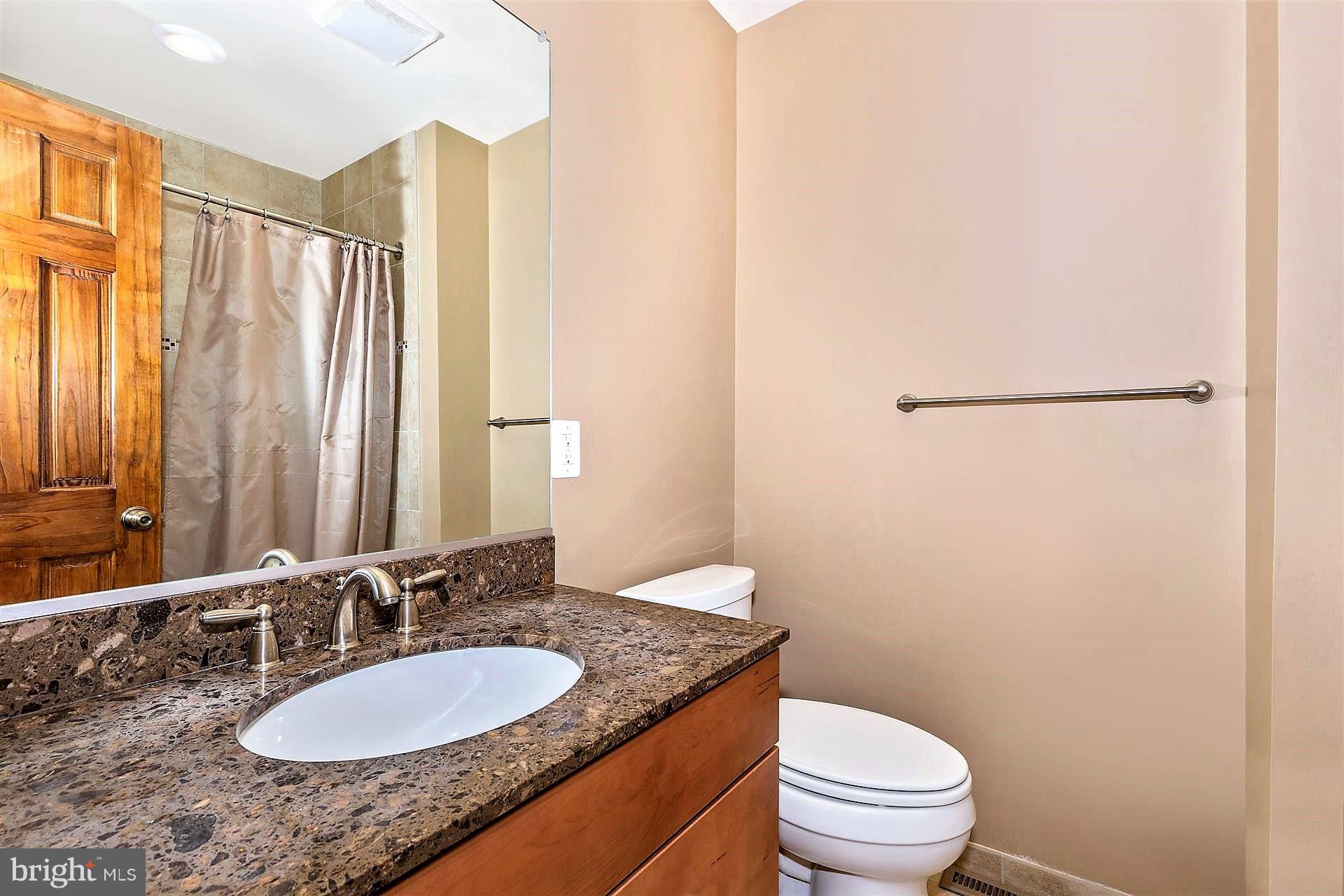 587 West Watersville Road Mount Airy, MD 21771 - Photo 22 of 30 Main Level Bath
