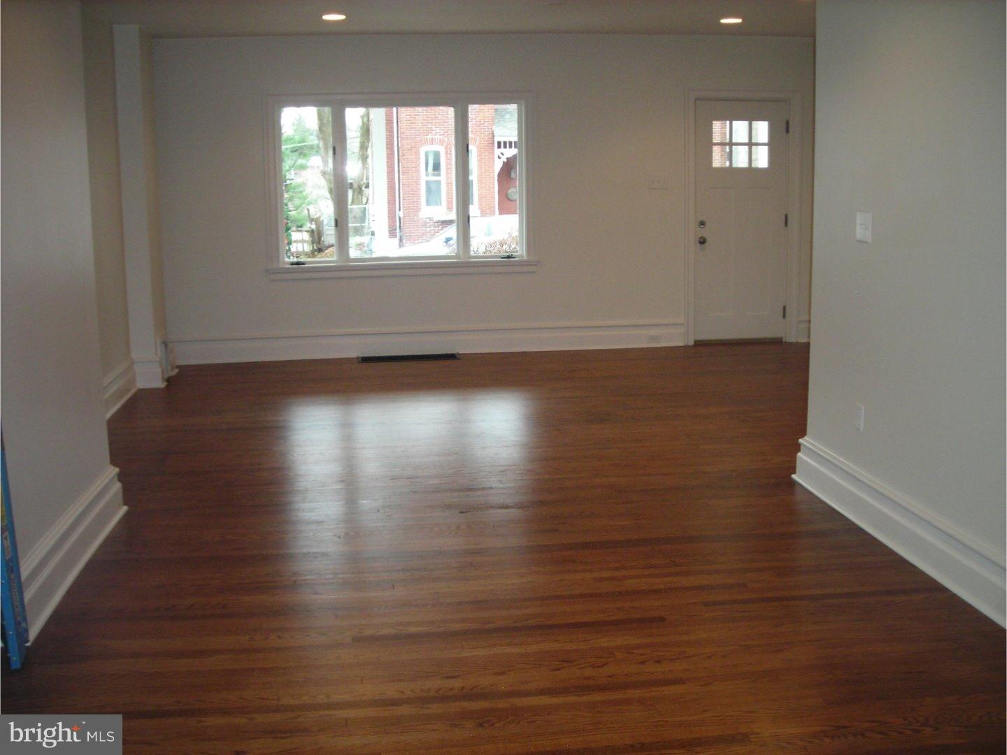 263 Chestnut Street Spring City, PA 19475 - Photo 6 of 24