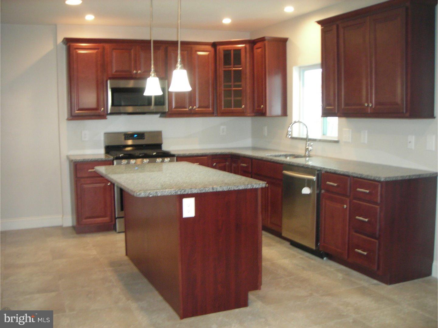 263 Chestnut Street Spring City, PA 19475 - Photo 9 of 24