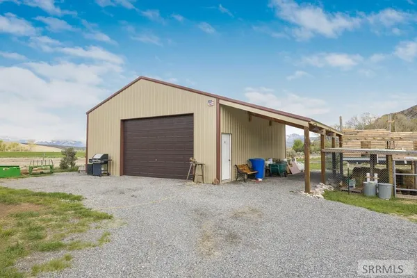 $1,285,000 | 4550 Highway 93, Mackay, ID 83251