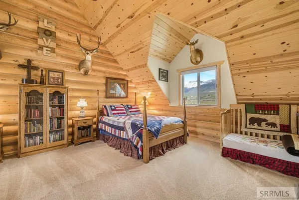 $1,285,000 | 4550 Highway 93, Mackay, ID 83251