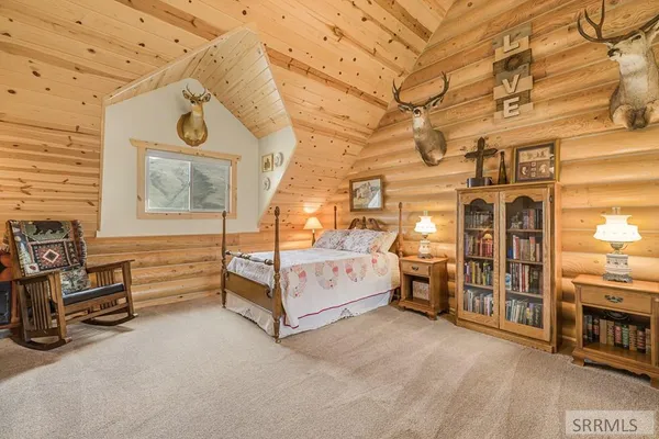 $1,285,000 | 4550 Highway 93, Mackay, ID 83251