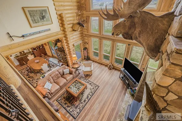 $1,285,000 | 4550 Highway 93, Mackay, ID 83251