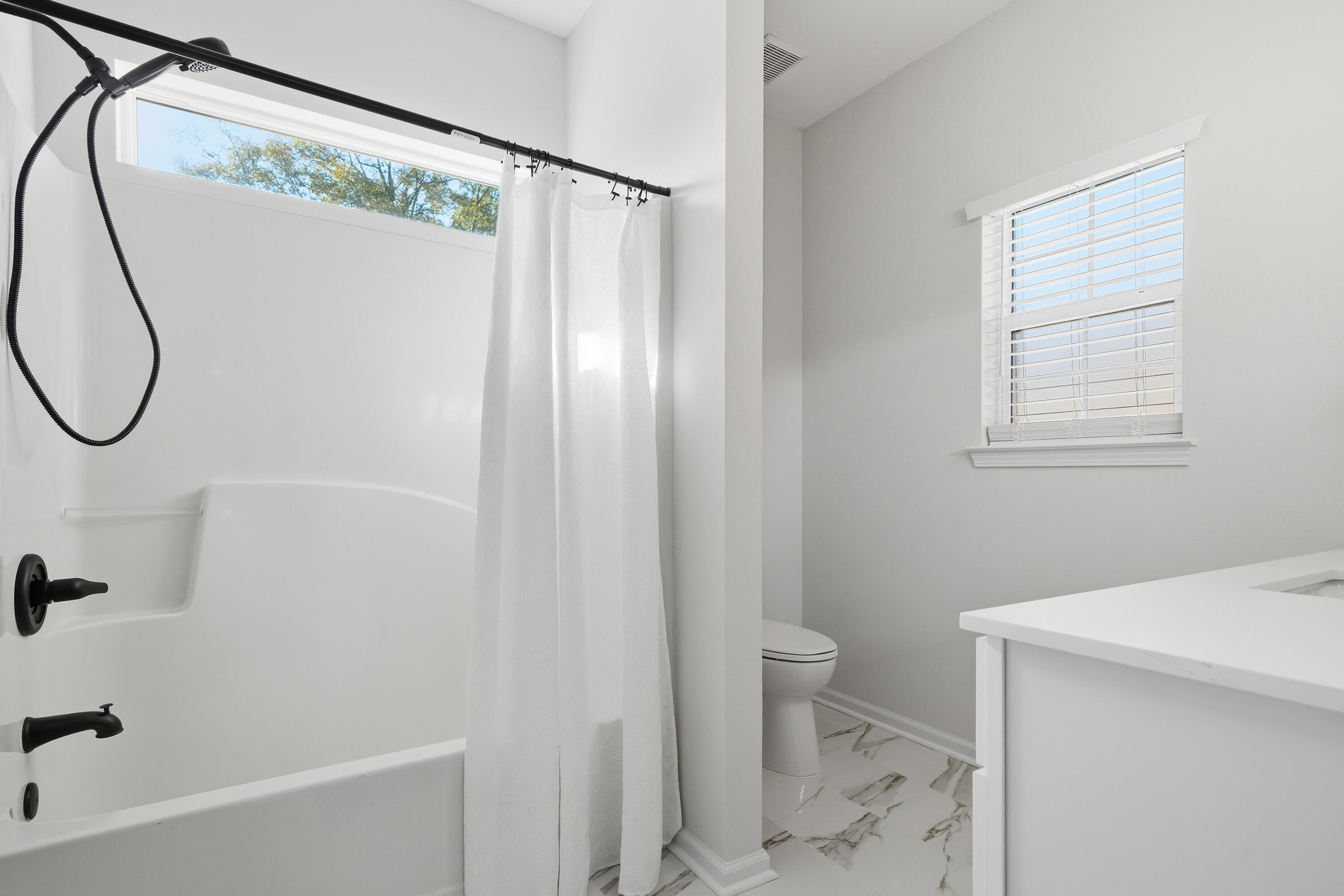 286 Jones Road Crestview, FL 32536 - Photo 15 of 34 DSC04593