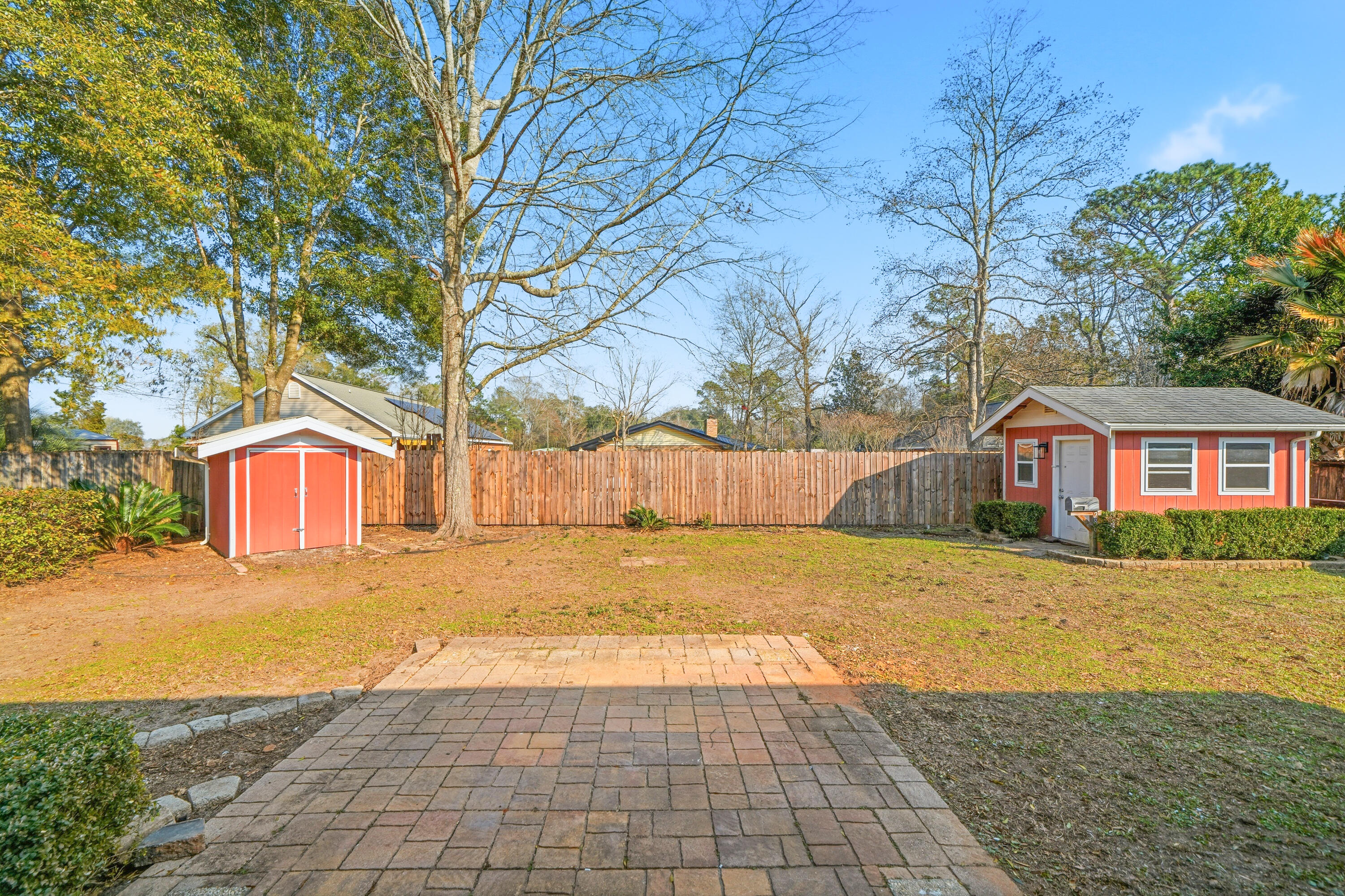 286 Jones Road Crestview, FL 32536 - Photo 4 of 34 DSC04605