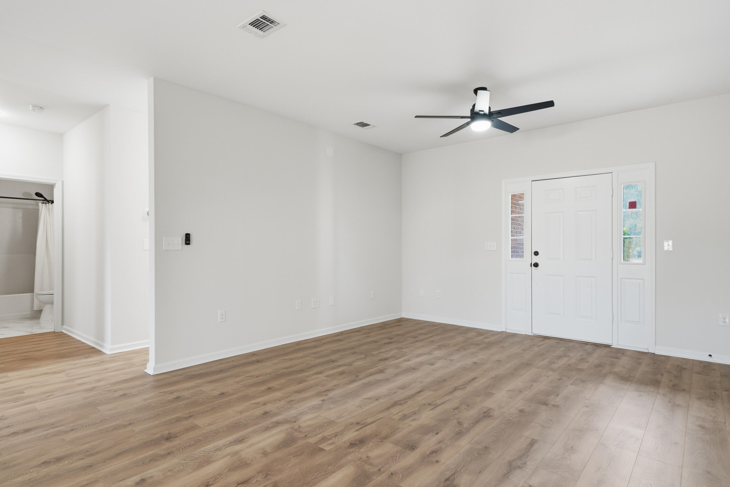 286 Jones Road Crestview, FL 32536 - Photo 10 of 34 DSC04524