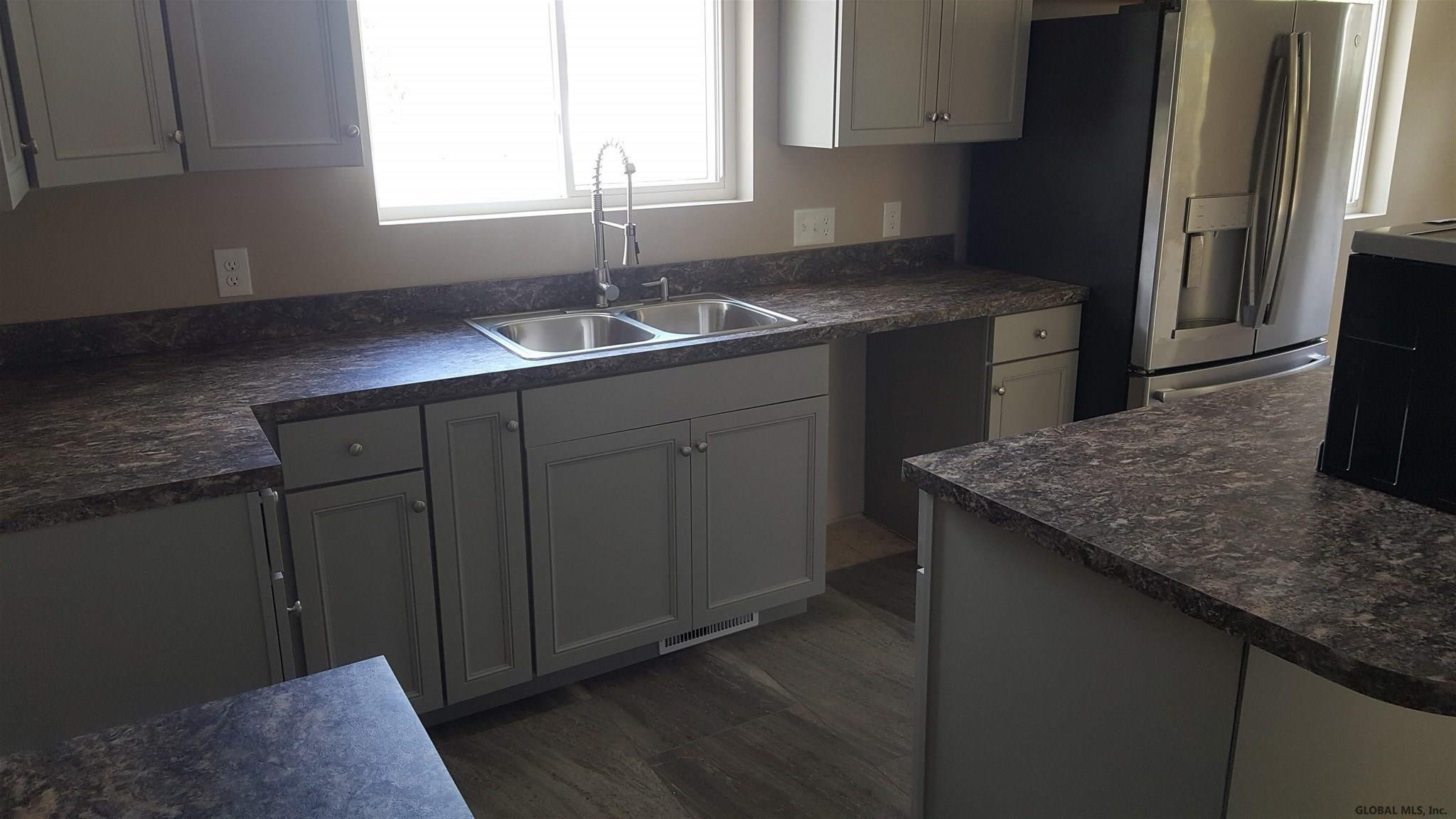 2544 Taurus Road Schenectady, NY 12304 - Photo 20 of 48 Photo 20
