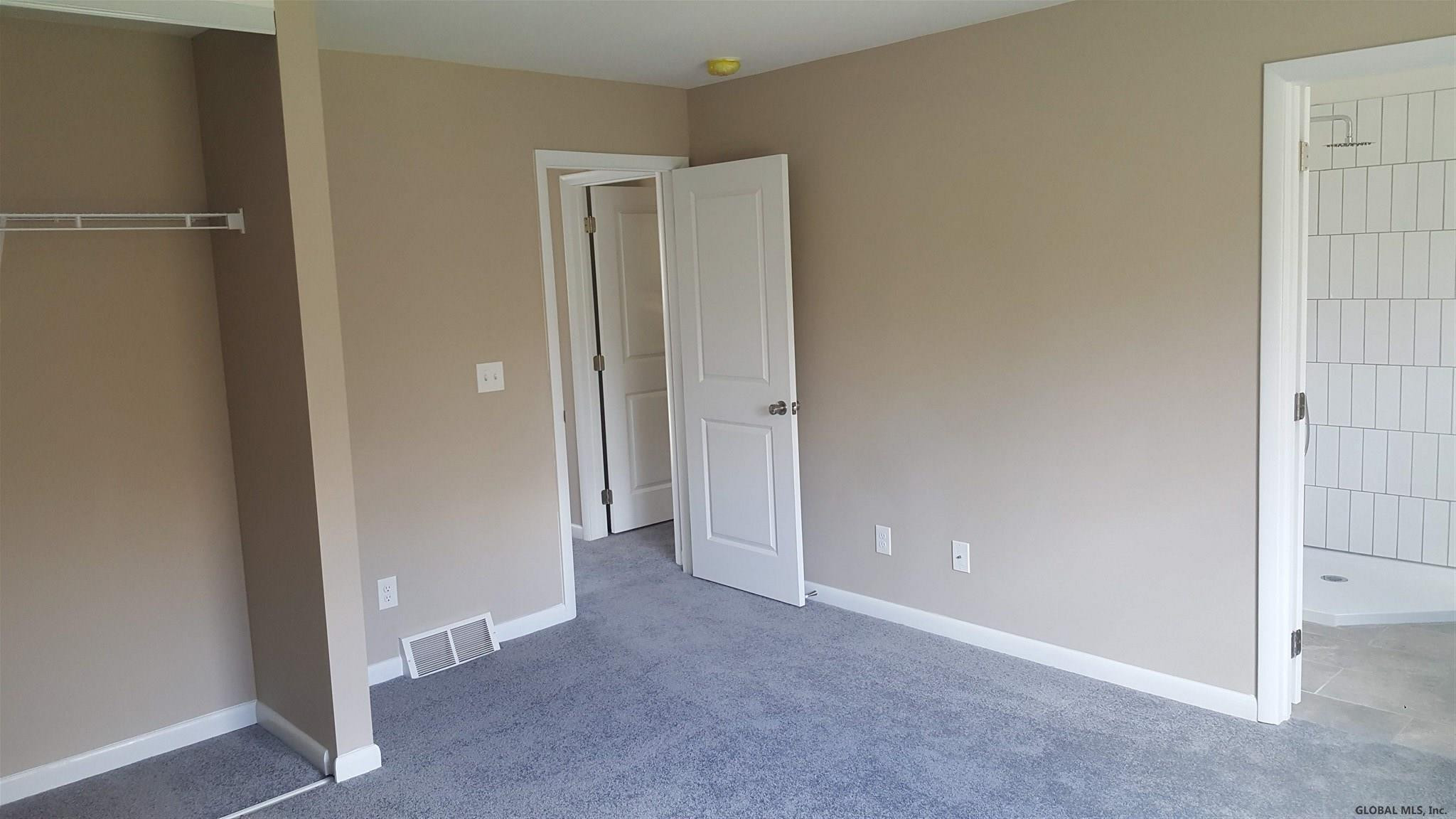 2544 Taurus Road Schenectady, NY 12304 - Photo 33 of 48 Photo 33