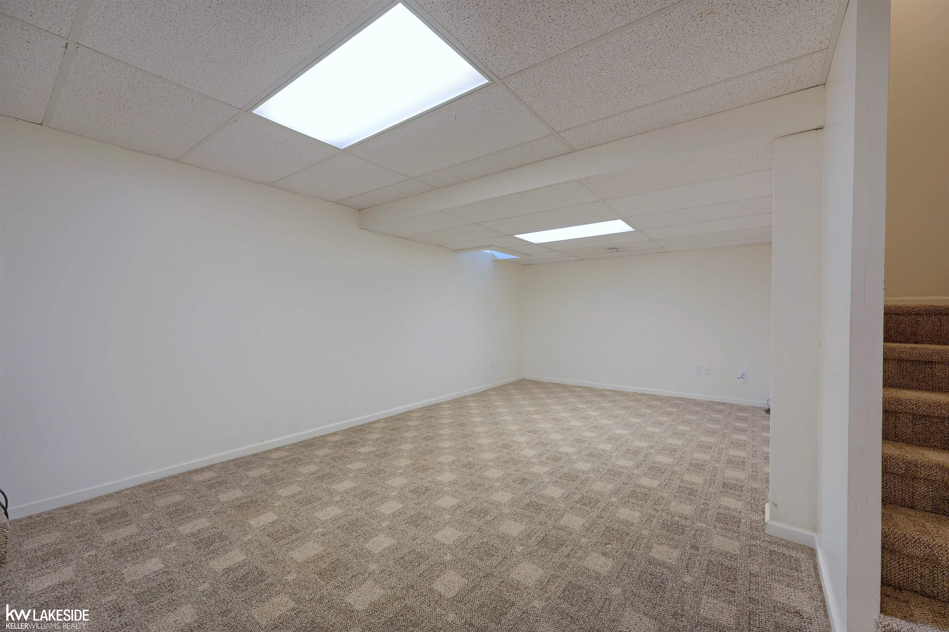 740 Lake Ridge Road Rochester Hills, MI 48307 - Photo 26 of 32