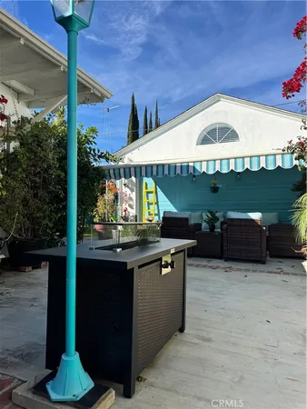 $4,295 | 19523 Friar Street, Tarzana, CA 91335