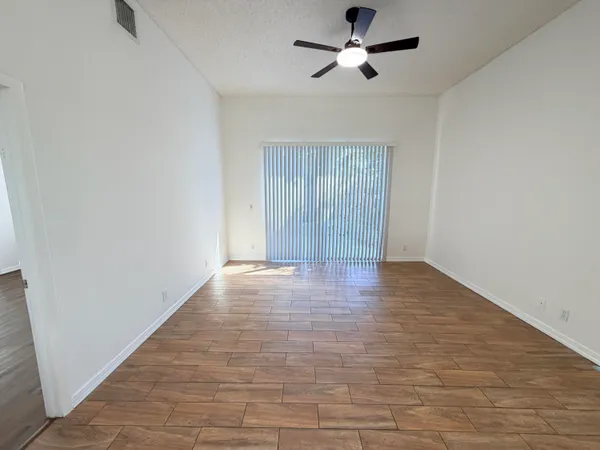 $3,100 | 133 Woodlake Circle, Greenacres, FL 33463