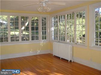 1150 River Road Ewing, NJ 08628 - Photo 5 of 12 Sun Room